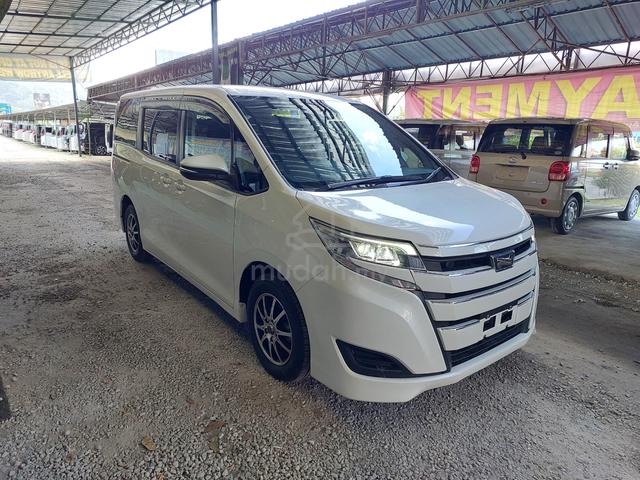 2021 Toyota voxy NOAH 2.0 power door - 1