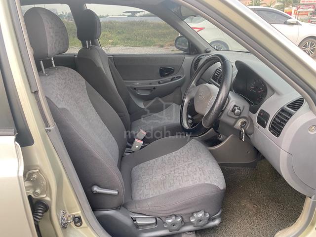 2004 Hyundai ACCENT 1.5 L (A) - 5