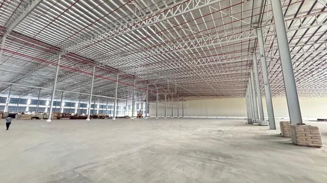 Senai 17acres factory for rent 1