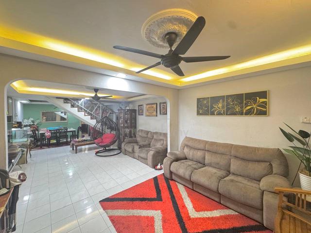 (FULLY RENO) 2 STOREY INTERMEDIATE @KG IDAMAN Pandamaran PORT Klang 1