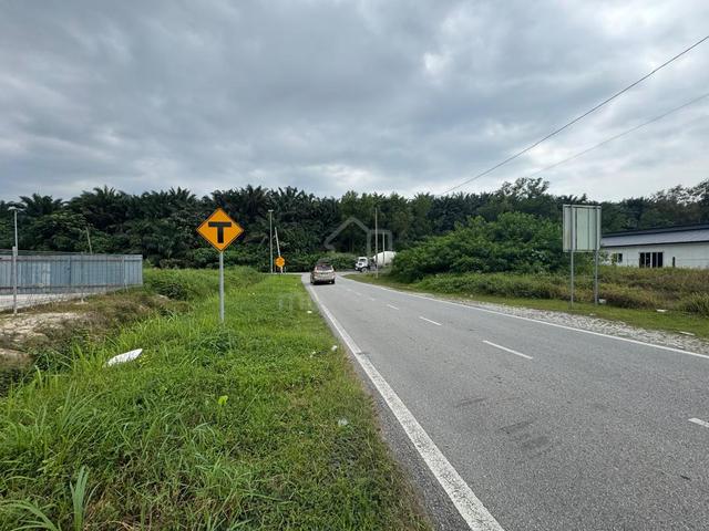 CORNER LOT - TANAH UNTUK DISEWA Jalan Kebun Shah Alam 1