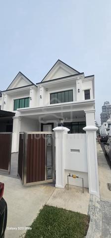 South Hills, Bandar Seri Alam, Double Storey 1