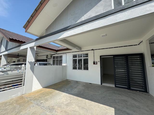 READY TO MOVE IN! 1 Storey Taman Bandar Botani Parkland, Jasin Melaka 1