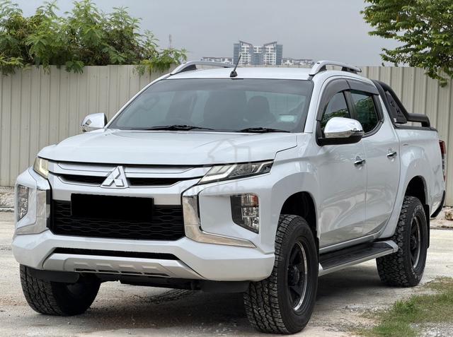 OFFER⭐ 2019 Mitsubishi TRITON 2.4 VGT A/T PREMIUM - 3