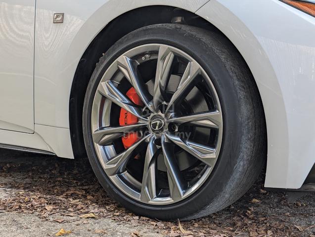 MARK LEViNSON SUNROOF 2022 LEXUS IS300 2.0 F-SPORT - 5