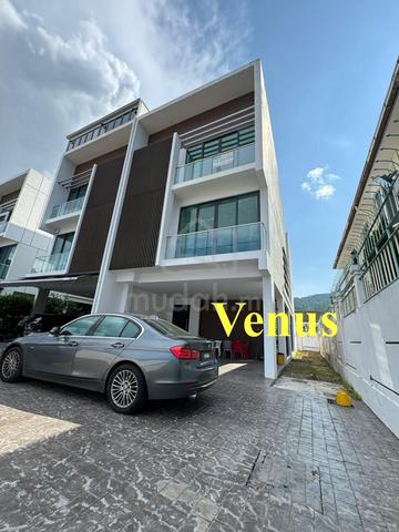 Specialist Corner SEMI D 3 sty ROSE VILLA Rose 3889sf Lebuhraya Rose 1