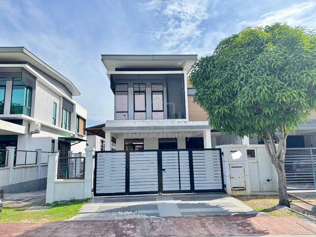 END LOT FULLY RENOVAT| Cahaya Alam U12 Shah Alam| 2 Storey SuperLink 1