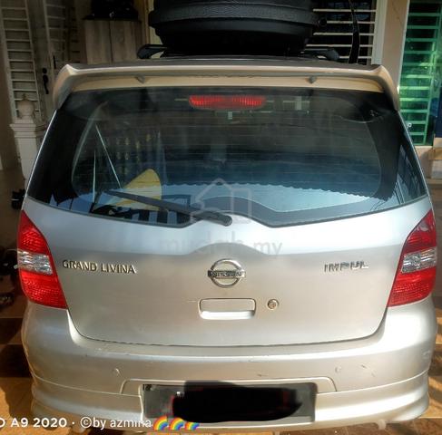2010 Nissan GRAND LIVINA 1.8 IMPUL (A) - 2