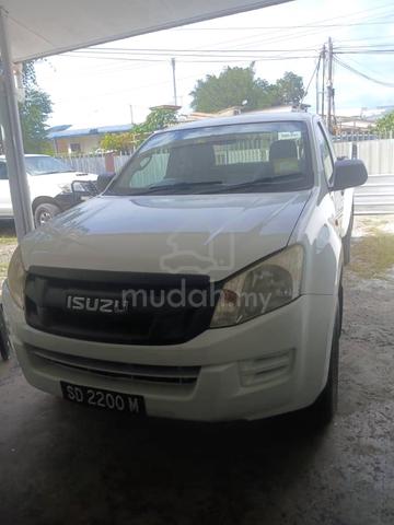 Isuzu Vcross Single Cab - 1