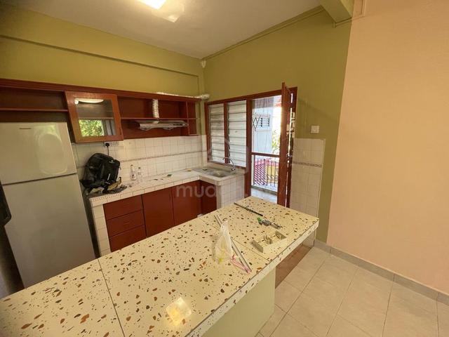 Wira Apartment, Taman Tun Perak 1