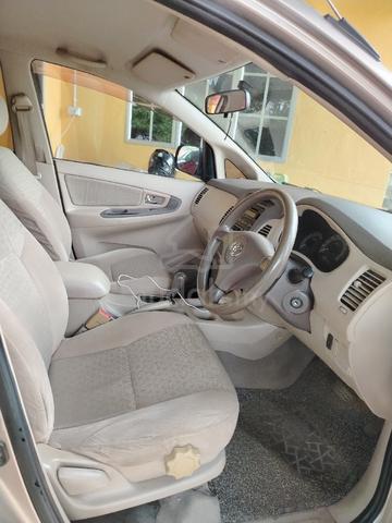2005 Toyota INNOVA 2.0 E MY05 AN40 (A) - 4