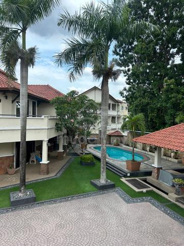 Exclusive Dual Villa Bungalow in Titiwangsa – A Rare Luxury Offering 1
