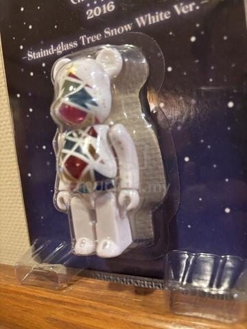 2016 Xmas BE@RBRICK Stained-glass White Ver.100% - photo 3 of 4