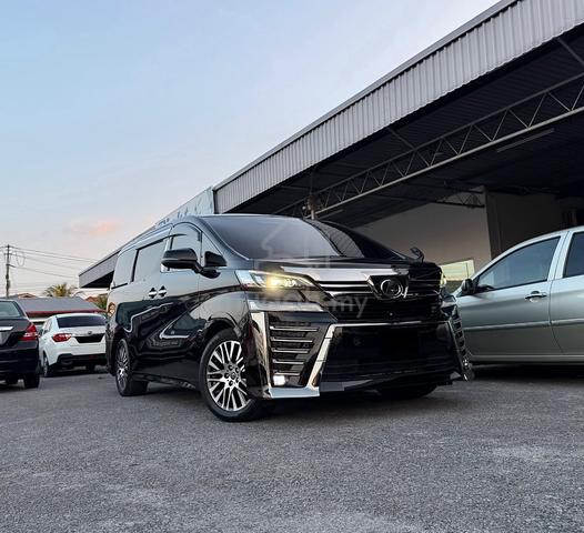 Toyota VELLFIRE ZA 2.5 A/T - 2