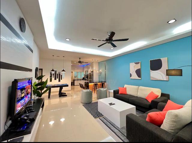 Serdang North @ Low Density & Freehold 3 Rooms - 1000sf ! 7 Min Pavilion 2 & Sri Petaling 1