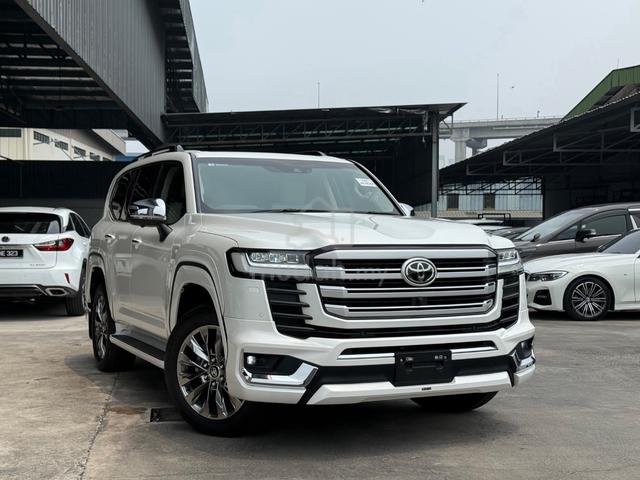2024 Toyota LC300 3.5 ZX PETROL/Modelista/Nego Til - 1