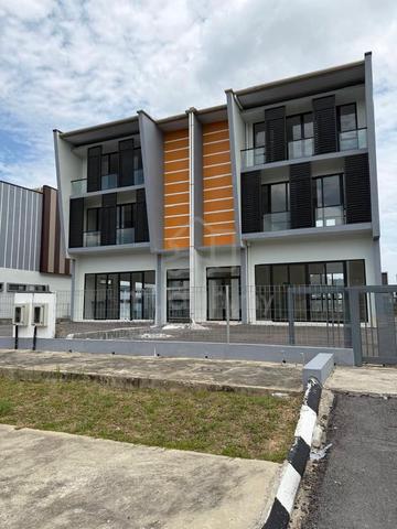 PINE SQUARE 66 LIGHT INDUSTRIAL FACTORY WAREHOUSE FOR RENT AT KUCHINGm 1