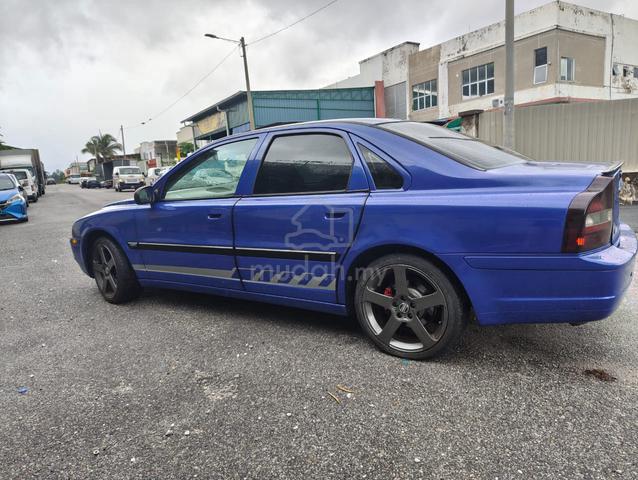 2001 Volvo S80 2.0 T (A) - 2