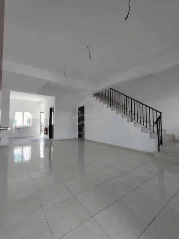 Double Storey Taman Semarak Warisan Sepang (below market) 1