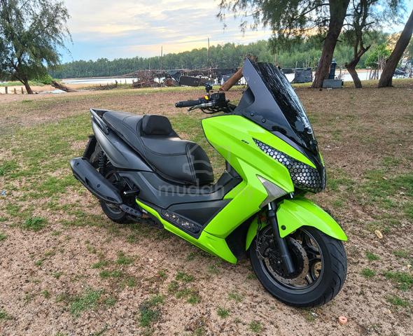 Carousel Image