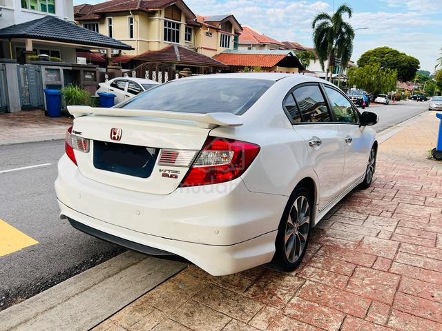 HONDA CIVIC FB (TRO) 2.0S - TOP SPECS - DiRECT OWN - 2