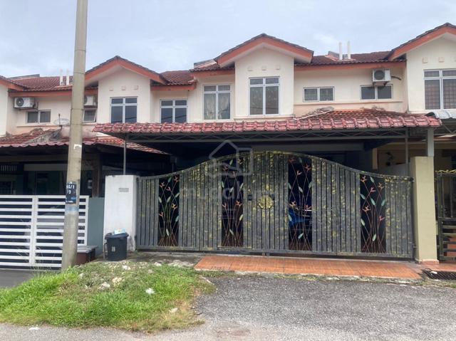 Teres 2 Tingkat Bandar Tasik Kesuma Beranang Semenyih Selangor 1