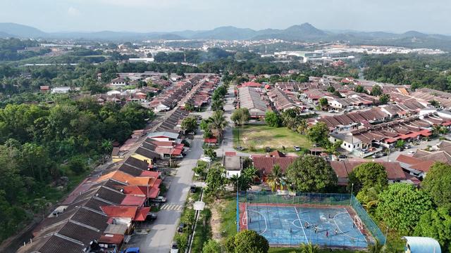 FREEHOLD 8.698 Acres Land Near Residential Area @ Tampin Melaka 1