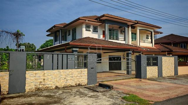Below Value🔥 12.15pts 🔥Semi-D FOR SALE @KUCHING 9TH MILES 🚨 1