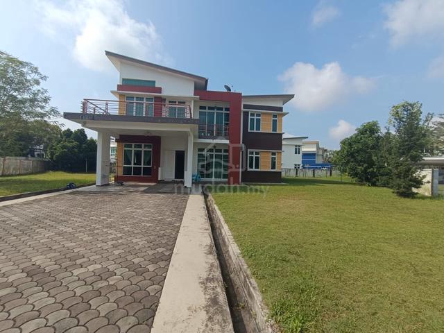 Fully Furnished Bungalow Dua Tingkat @ Taman Vista Kirana / Bemban 1