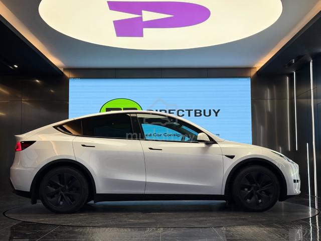 2024 Tesla MODEL Y STANDARD RANGE RWD Enhanced AP - 5