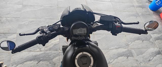 Honda Rebel CMX500A - photo 9 of 10