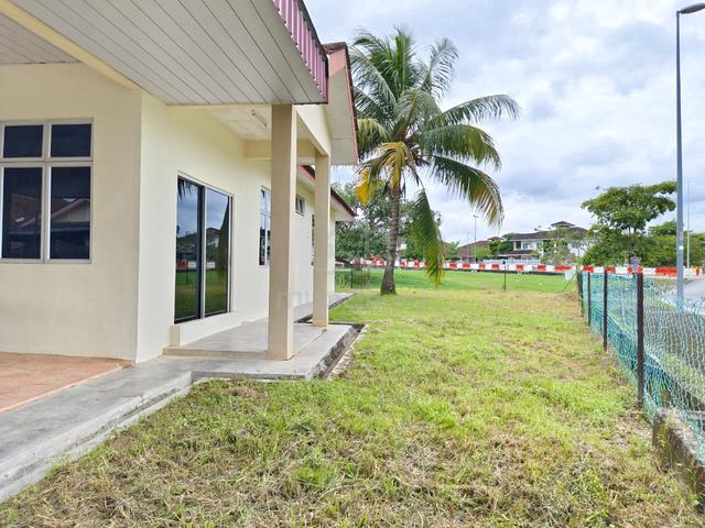 Semi-D Corner Lot Di Kulim Hitech Park 1
