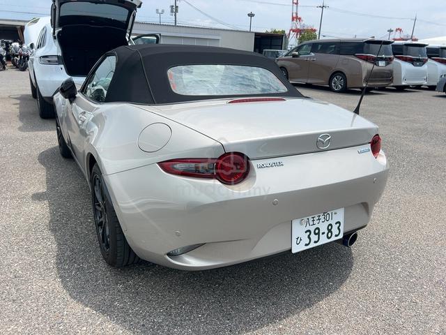 2022 Mazda MX-5 1.5 ROADSTER S SPECIAL - 4