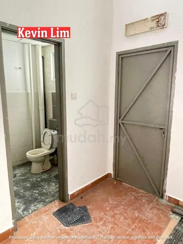 Ground Floor Shop Rent Arena Curve Bayan Baru Lepas 1