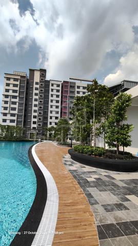 Arena Residence @ Warisan Puteri 1