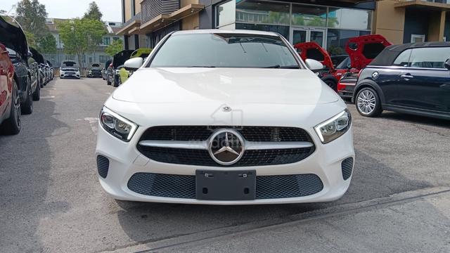 2021 MERCEDES BENZ A180 SE Hatchback (5A) - 1