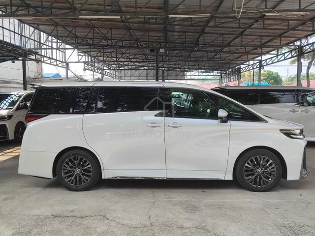 2025 Toyota Vellfire 2.4 Z 1.7Km 5A - 5