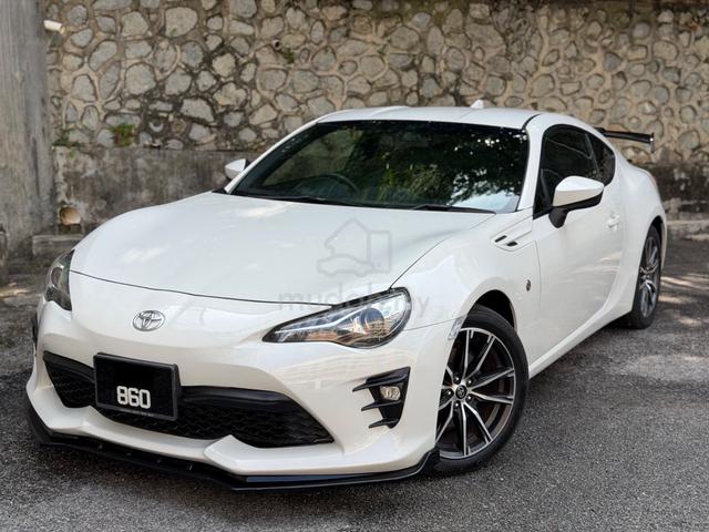 Toyota 86 2.0 AUTOMATIC ZN6 FACELIFT /REG YEAR2020 - 2