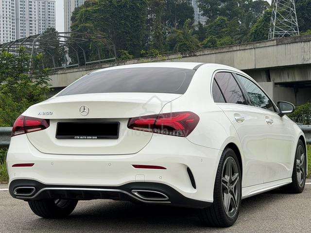 MERCEDES BENZ A250 2.0 AMG (a) 52K KM SERVICE C&C - 2