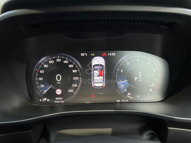 2022 Volvo XC40 2.0 T5 R-DESIGN (A) Full Service - 5