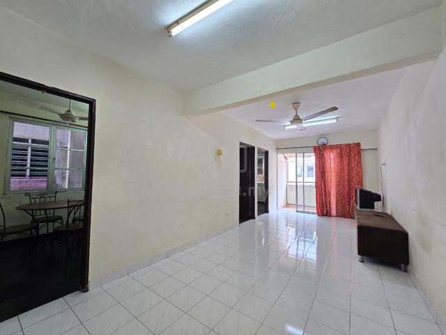 Kota Laksamana Utama Apartment 1