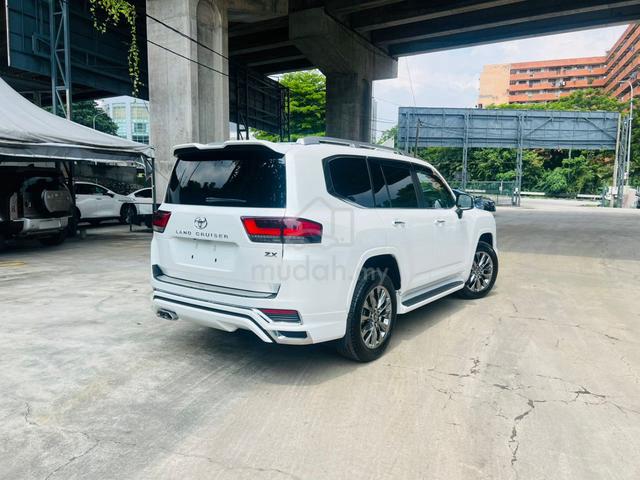 2023 Toyota LANDCRUISER 3.5 ZX Petrol Full Spec 5A - 4
