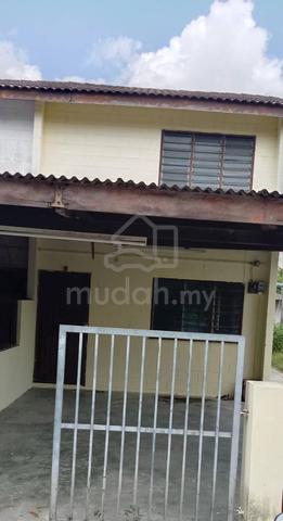 2-storey terrace house for rent- Taman Meru Indah 1