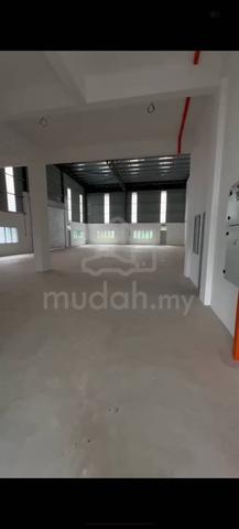 Senai Idaman 1.5 Storey Semi D Factory for Rent 1