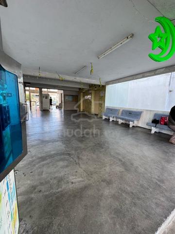 Pinang Court 2 1