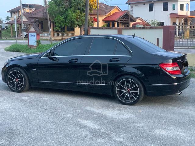 2011 Mercedes Benz C250 CGI BlueEFCY - 5