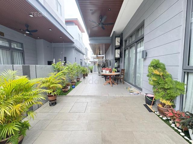 Broadleaf Kota Kemuning 3 Storey Semi D House For Sale Fully Renovated 1