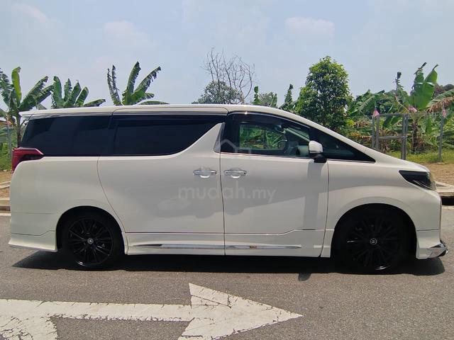 Sunroof 2019 Toyota ALPHARD 2.5 Camera360 7 Seater - 5