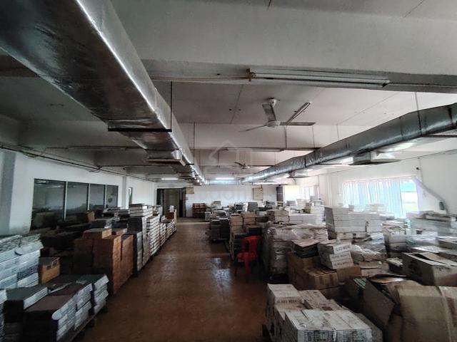 Malim Jaya Adjoining 2.5sty Factory with 1.5sty Office Mature Area 1