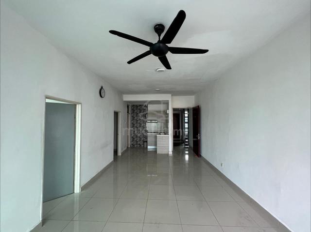 Parc Regency 1